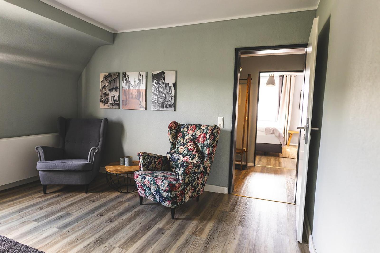 Hotel LANDHAUSZEIT Bad Muenstereifel Buitenkant foto